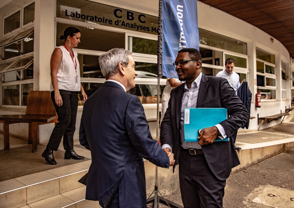 Visite d’une délégation de parlementaires français au sein de l’Assemblée nationale et du Sénat  à l’Institut Pasteur de Madagascar le 23 novembre 2019