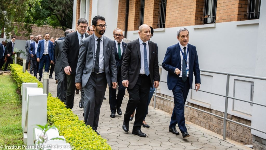Visite de Mr Jean-Yves LE DRIAN, Ministre de l’Europe et des Affaires Etrangères, à l’Institut Pasteur de Madagascar