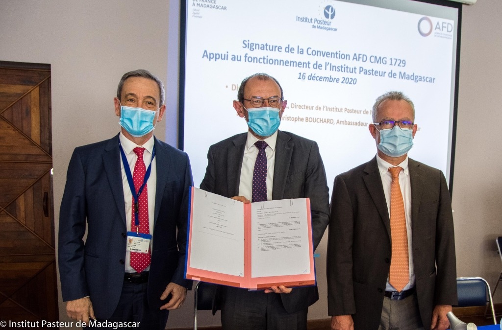 Riposte au Covid-19 : l’Institut Pasteur de Madagascar a reçu un complément de financement de 1 million d’euros de la France à travers l’AFD