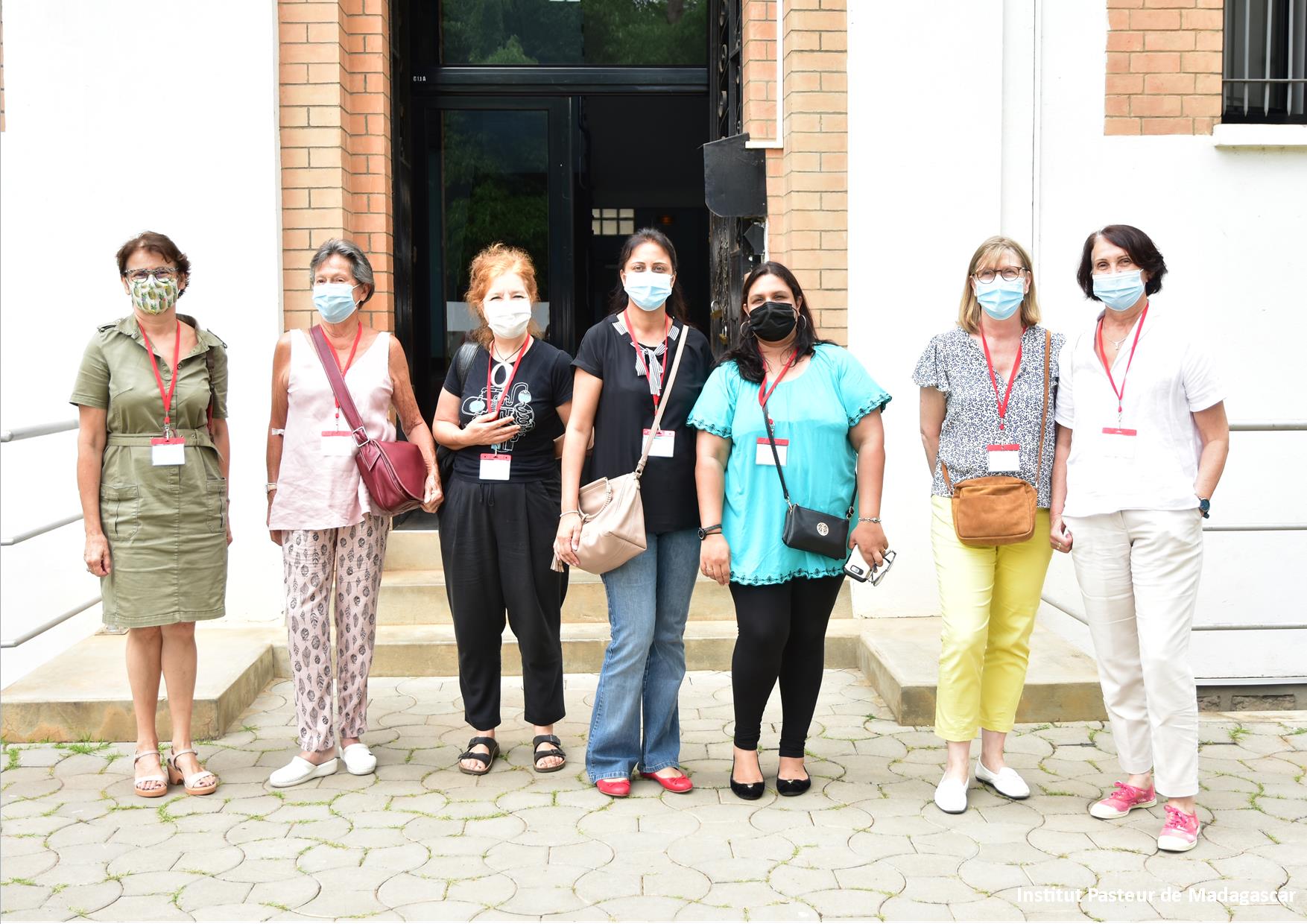 Visite de l’association Tanà Accueil à l’Institut Pasteur de Madagascar