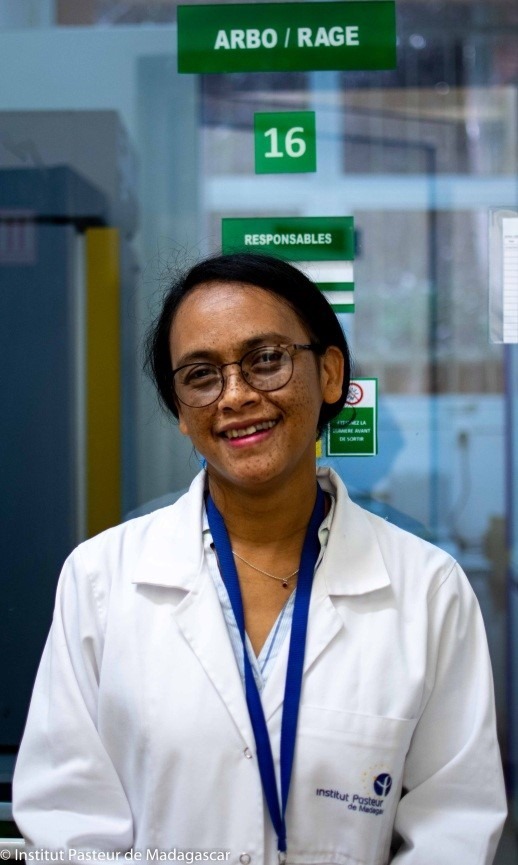 Dr Soa Fy Andriamandimby : une biologiste engagée dans la surveillance de la rage à Madagascar
